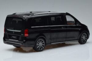 Mercedes V-Class W447 V260L Nero OEM 1:18 QALCN89911150 Pressofusione — immagine 3 di 8