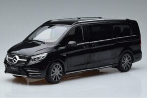 Mercedes V-Class W447 V260L Nero Mercedes 1:18 QALCN89911150 Pressofusione