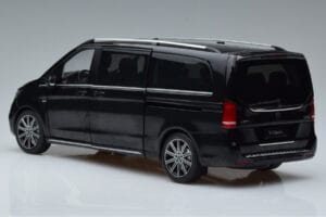 Mercedes V-Class W447 V260L Nero OEM 1:18 QALCN89911150 Pressofusione — immagine 6 di 8