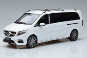 Mercedes V-Class W447 V260L Bianco Mercedes 1:18 QALCN89911149 Pressofusione