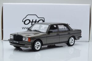 Mercedes W123 AMG 280 Grigio Otto 1:18 OT750 Resina — immagine 6 di 6