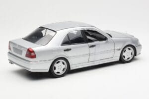 Mercedes C36 AMG W202 Argento UT Models 1:18 180035000 Pressofusione — immagine 2 di 6