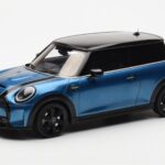 Mini Cooper S F56 Island Blu Otto 1:18