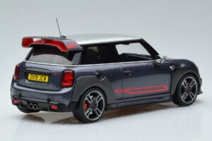 Mini John Cooper Works GP F56 Grigio Otto 1:18 OT407 Resina — immagine 2 di 6
