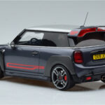 Mini John Cooper Works GP F56 Grigio Otto 1:18 - image 5 of 6
