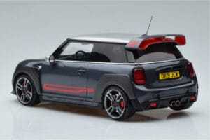 Mini John Cooper Works GP F56 Grigio Otto 1:18 OT407 Resina — immagine 5 di 6
