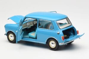 Morris Mini Minor Blu Kyosho 1:18 08964BL Pressofusione — immagine 5 di 8