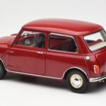 Morris Mini Minor Rosso Kyosho 1:18 08964R - image 7 of 8