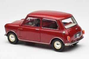 Morris Mini Minor Rosso Kyosho 1:18 08964R Pressofusione — immagine 7 di 8