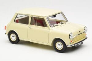 Morris Mini Minor Bianco Kyosho 1:18 08964W Pressofusione — immagine 6 di 8