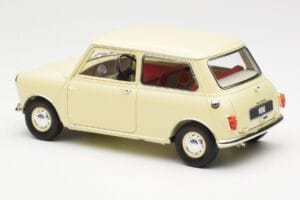 Morris Mini Minor Bianco Kyosho 1:18 08964W Pressofusione — immagine 7 di 8