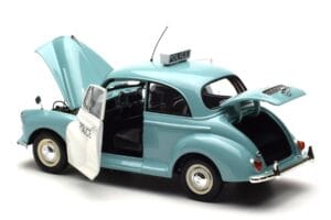 Morris Minor Polizia Blu & Bianco Minichamps 1:18 150137090 Pressofusione — immagine 5 di 8