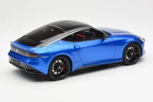 Nissan Fairlady Z Z35 Bayside Blu GT Spirit 1:18 GT387 Resina — immagine 2 di 6