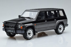 Nissan Patrol GR Y60 Grigio Otto 1:18