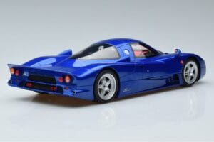 Nissan R390 GT1 Road Car GT Spirit 1:18 GT403 Resina — immagine 2 di 6