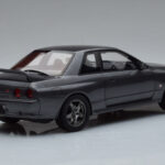 Nissan Skyline GT-R BNR32 Nismo Grigio Otto 1:18 - image 2 of 6