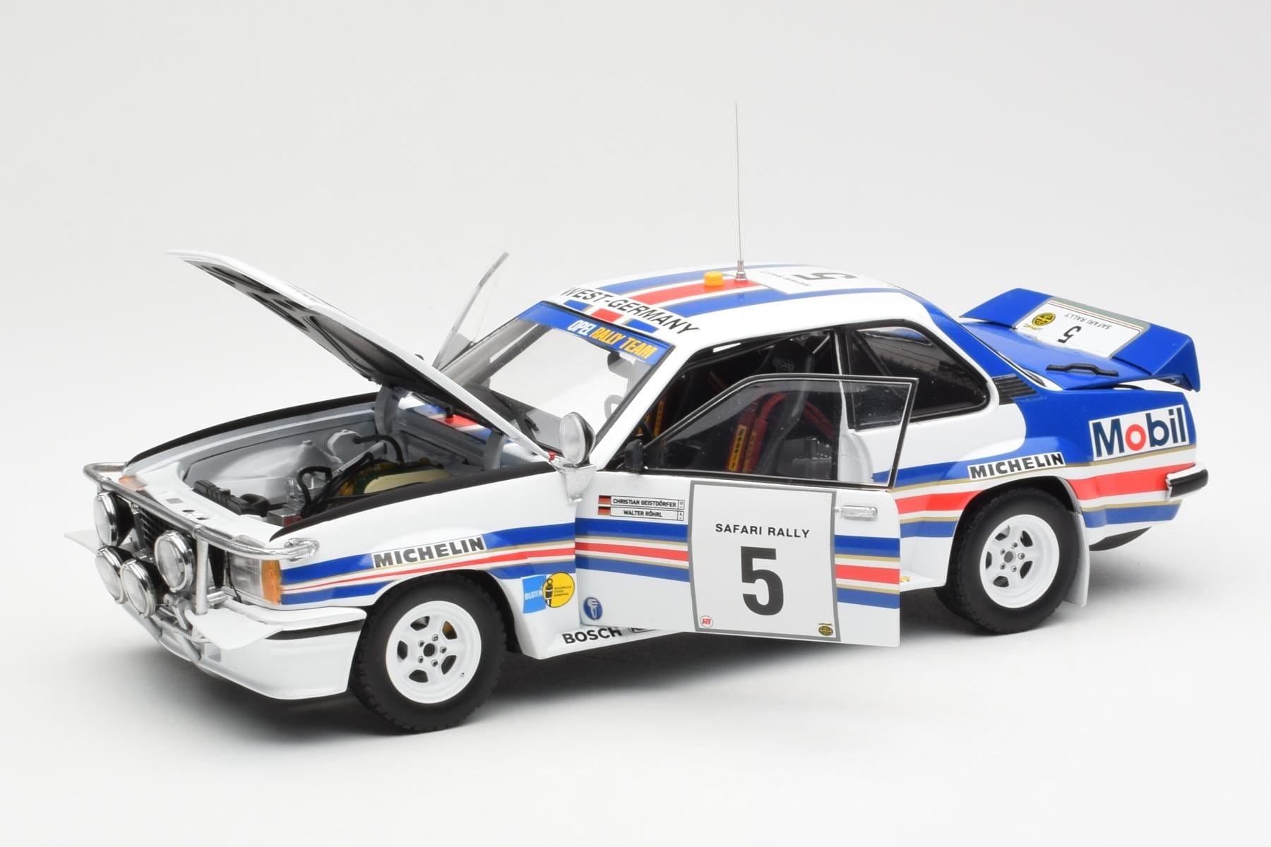 Opel Ascona 400 #5 W. Rohrl / C. Geistdorfer Safari Rally Campione del Mondo 1982 Sun Star 1:18 5378 Pressofusione — immagine 2 di 8