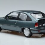 Opel Kadett E GSi Blu Metallizzato Norev 1:18 183614 Pressofusione - image 5 of 6