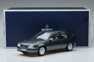 Opel Kadett E GSi Blu Metallizzato Norev 1:18 183614 Pressofusione — immagine 6 di 6