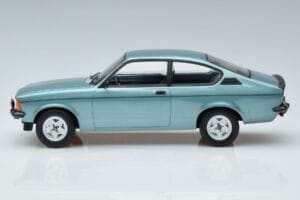 Opel Kadett C Rallye Winterfest Norev 1:18 183654 Pressofusione — immagine 3 di 6