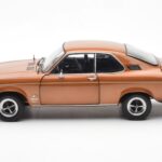 Opel Manta A Bronzo Metallizzato Norev 1:18 - image 4 of 8