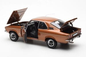 Opel Manta A Bronzo Metallizzato Norev 1:18 183624 Pressofusione — immagine 5 di 8