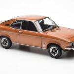 Opel Manta A Bronzo Metallizzato Norev 1:18 - image 6 of 8