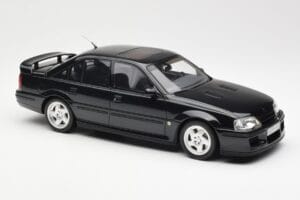 Opel Omega A Lotus Imperial Dark Verde Metallizzato Otto 1:18 OT153 Resina — immagine 4 di 6