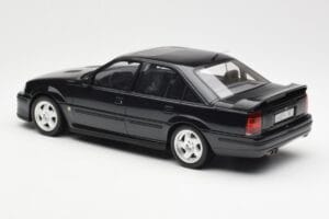 Opel Omega A Lotus Imperial Dark Verde Metallizzato Otto 1:18 OT153 Resina — immagine 5 di 6