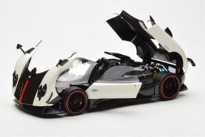 Pagani Zonda Cinque Roadster Bianco Benny Almost Real 1:18 850611001 Pressofusione — immagine 2 di 8