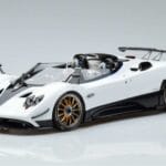Pagani Zonda HP Barchetta Carbon Fiber Bianco LCD 1:18 LCD18009 WH Pressofusione