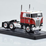 Peterbilt 352 Pacemaker Rosso Bianco IXO 1:43 - image 3 of 4