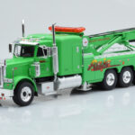 Peterbilt 359 Wrecker Road Service Verde IXO 1:43