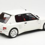 Peugeot 205 Dimma Bianco Otto 1:18 OT681 - image 2 of 6