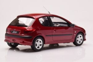 Peugeot 206 S16 Rosso Otto 1:18 OT1039 Resina — immagine 2 di 6