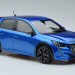 Peugeot 208 GT Line Blu Otto 1:18 OT392 Resina - image 4 of 6