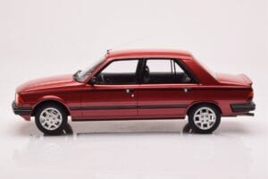 Peugeot 305 GTX Rosso Plaisir Otto 1:18 OT1032 Resina — immagine 3 di 6
