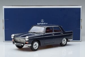 Peugeot 404 Blu Norev 1:18 184836 Pressofusione — immagine 7 di 7