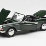 Peugeot 404 Cabriolet Antique Green Edizione Limitata Norev 1:18 184829 - image 2 of 8