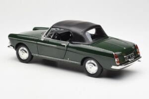 Peugeot 404 Cabriolet Antique Green Edizione Limitata Norev 1:18 184829 Pressofusione — immagine 7 di 8