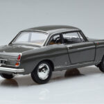 Peugeot 404 Coupe Graphite Grigio Norev 1:18 - image 3 of 7