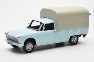 Peugeot 404 Pickup Bache Blu Pastello Otto 1:18 OT1036