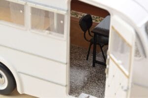 Peugeot 404 Con Roulotte Henon Norev 1:18 184837 Pressofusione — immagine 6 di 7