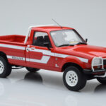 Peugeot 504 Dangel Pickup Rosso Otto 1:18 - image 4 of 6