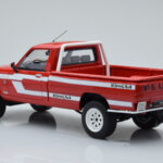 Peugeot 504 Dangel Pickup Rosso Otto 1:18 - image 5 of 6