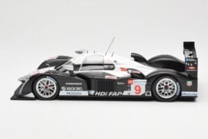 Peugeot 908 HDI FAP LMP1 #9 F. Montagny / R. Zonta / N. Kilen 3rd Place 24 Hours of Le Mans 2008 Minichamps 1:18 150081209 Pr — immagine 3 di 6
