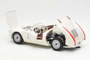 Porsche 550 Spyder Edizione 70 Anni Bianco Schuco 1:18 450033300 Pressofusione — immagine 5 di 8