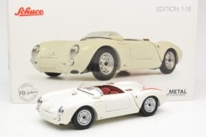 Porsche 550 Spyder Edizione 70 Anni Bianco Schuco 1:18 450033300 Pressofusione — immagine 8 di 8