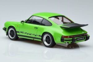 Porsche 911 3.2 Carrera Verde Lime GT Spirit 1:18 GT740 Resina — immagine 5 di 6