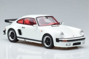 Porsche 911 930 Turbo S Grand Prix White GT Spirit 1:18 GT786 Resina — immagine 4 di 6